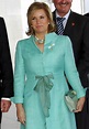 Grand Duchess Maria Teresa Of Luxembourg Photostream | Outfits, Jurken ...