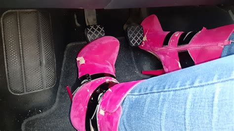 303 Pedal Pumping With My Pink Booties Drive Car Pedale Treten In