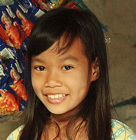 Pretty Girl In A Convenience Store The Foreign Photographer Flickr