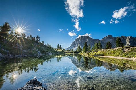 Lago Di Limides Am Passo Falzarego In Südtirol Beautiful Nature Wallpaper Beautiful Landscapes