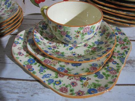 Vintage Chintz China Set Made In Japan 29 Pieces Floral Chintz China