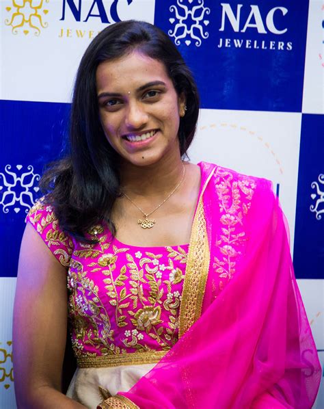 Official fan page of india's badminton star p.v. File:NAC Jewellers Honors Olympic Silver Medalist PV Sindhu.jpg - Wikimedia Commons