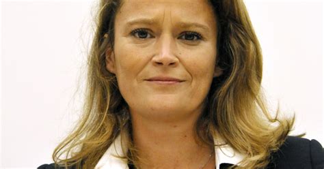 Découvrez la biographie de olivia grégoire, chef d'entreprise, femme politique, née le 30 septembre xxxx à paris, son état civil vérifié, sa carrière complète, ses coordonnées, ses études et diplômes. Olivia Gregoire lors d'une conférence de presse organisée ...