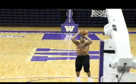 Isaiah thomas dunking compilation isaiah thomas dunk isaiah thomas dunking dunking worst dunk contest ever! Video: The Isaiah Thomas Story | SLAM