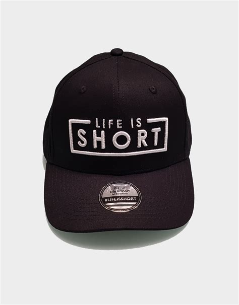 Trucker Cap Life Is Short Zwartwit Life Is Short Caps