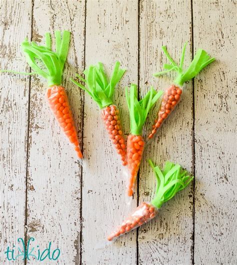 How To Make Small Candy Filled Goodie Bags That Look Like Carrots
