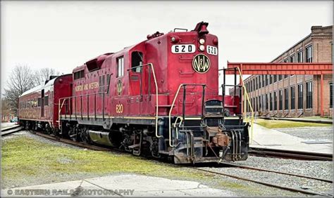 Pin By Tim Fuzzy Smith On 01 Trains And Railroad Train Railroad