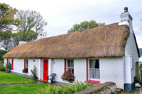 Thatch Hut Thatched House Thatched Cottage Irish Cottage