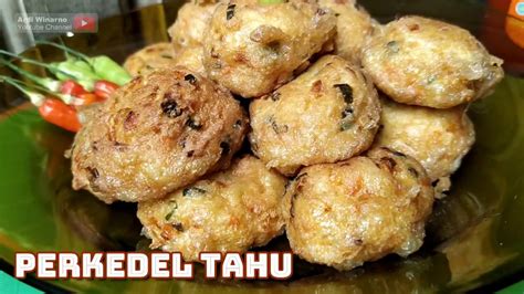 Tahu guling khas yogyakarta ini berbahan dasar sama yakni ketupat, tahu yang digoreng, dengan tambahan kol, tauge, dan bakwan. CARA MEMBUAT PERKEDEL TAHU - SEDERHANA & MUDAH - YouTube