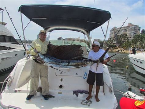 La Pesca Deportiva En Colombia Recreational Fishing El Pez Vela Pesca
