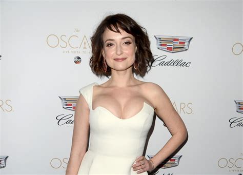 “atandt girl” milana vayntrub s height weight measurements and more
