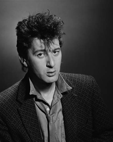 Though little known outside francophone countries, the singer alain bashung was a huge star in his native france as well as in belgium, . Alain BASHUNG : Biographie et filmographie