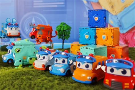 Winsing Unveils New Gogobus And Racing Toy Lines Tvkids