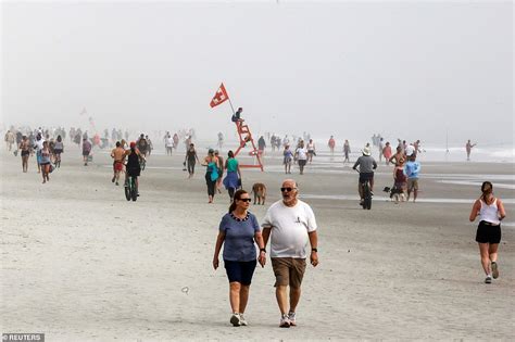 Thousands Descending On Reopened Florida Beaches Prompts Floridamorons