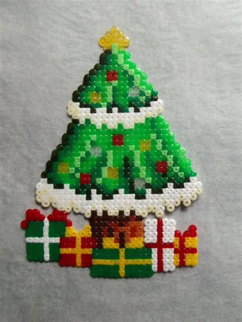 O Pixel Tree By The Original Kopii On Deviantart Christmas Perler