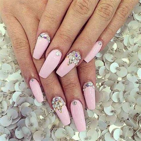 Pin By Efi Tsigaridis On Nails And Designs Rhinestone Nails Blush Pink