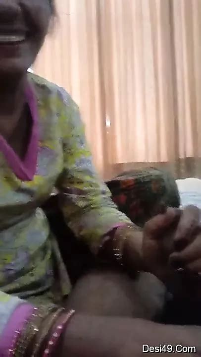 Hot Bhabhi Sucking Husband’s Dick Free Porn D0 Xhamster