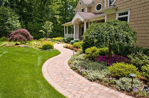 How To Design Front Yard Landscape Free