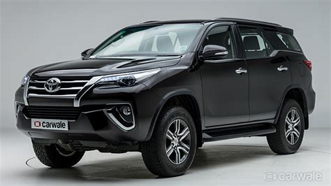 Toyota Fortuner November 2019 Price Images Mileage And Colours Carwale