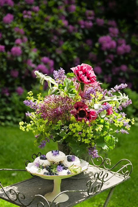 June wedding flowers by catkin www.catkinflowers.co.uk this kind of style and colours helen? June Wedding Flowers at Swanton Morley House & Gardens ...