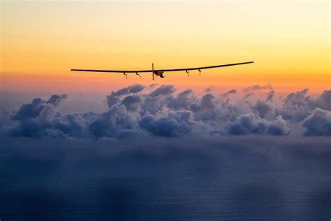 Us Navy Skydweller Aero S 1st Of A Kind Solar Plane That S Pilotless And Designed For 90 Days Of