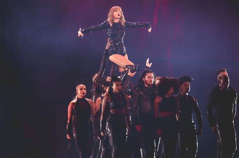 Taylor Swift Reputation Stadium Tour In Arlington 10072018 • Celebmafia