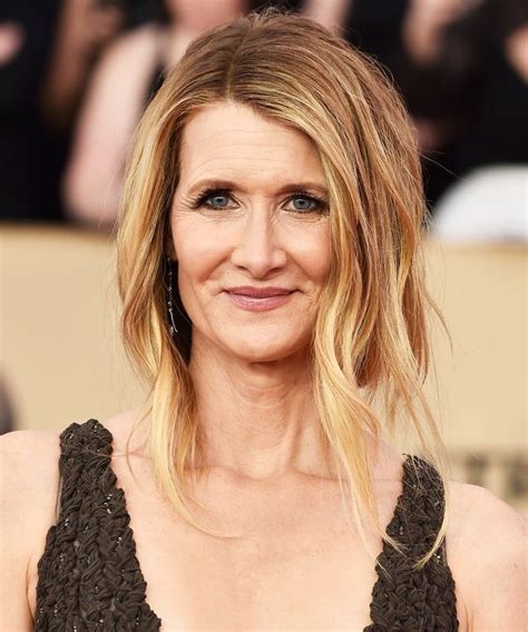 why laura dern landing her first ever beauty campaign at 51 is important laura dern middle