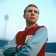20 Years Gone: R.I.P Bobby Moore – A Life In Photos | Who Ate all the Pies