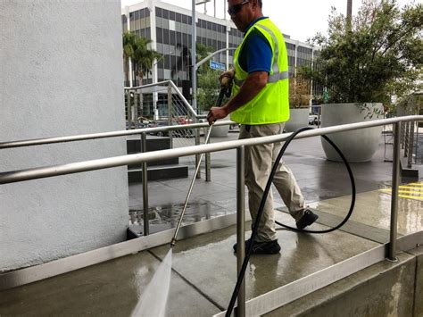 Commercial Pressure Washing Services In Orange County Ca