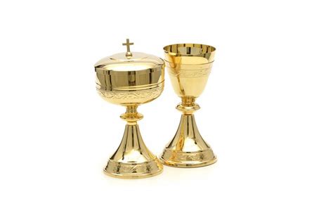 Chalice And Ciborium Golden Finishing With Incision Online Sales On