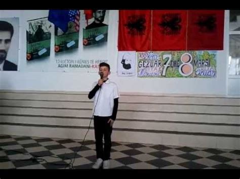 Koalicioni per 8 mars humor 4. Poezi per 7 marsin - YouTube