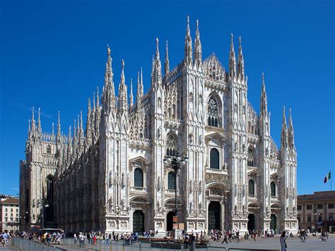 From here, you'll see a big stairway going up, but don't go in that direction yet. Milan Cathedral - Simple English Wikipedia, the free ...