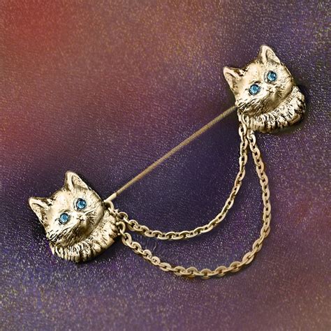 Cat Pin Christmas Pin Cat Brooch Cat Jewelry Kittens Pin Etsy