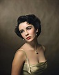 The Story Behind the Iconic Photo of 16-Year-Old Elizabeth Taylor Taken ...