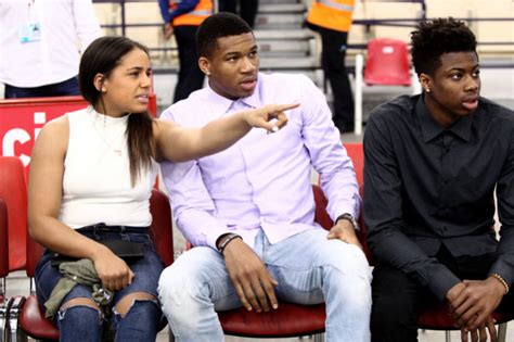 Is he married or dating a new girlfriend? Giannis Antetokounmpo watching Olympiacos - Aris | Eurohoops