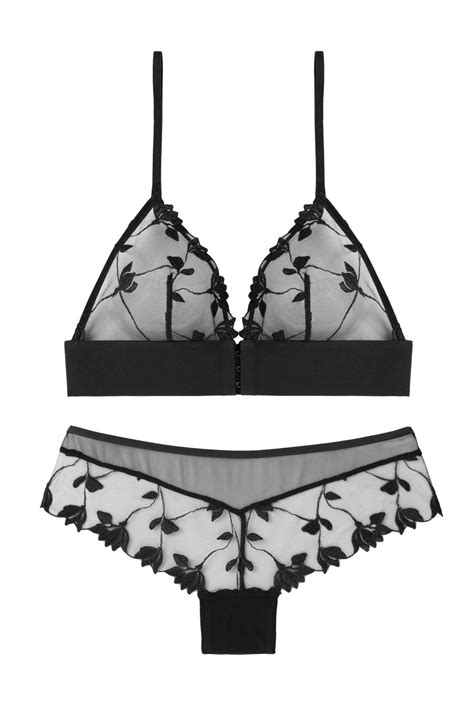 ETAM-TENDRESSE-ENSEMBLE TRIANGLE-NOIR-FW23 – Etam