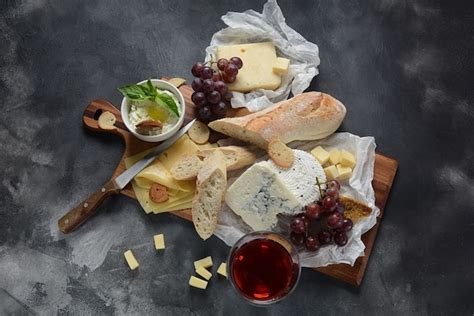 Premium Photo Cheese Platter With Assorted Cheeses
