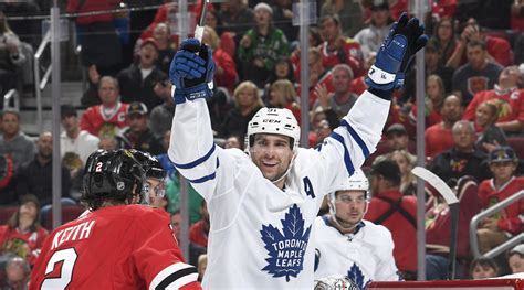 John Tavares Scores Hat Trick In Maples Leafs Ot Win Over Blackhawks