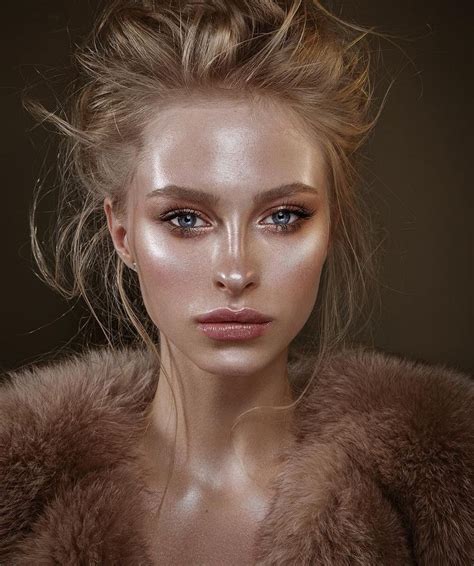 editorial strobing highlighting makeup editorial de maquiagem maquiagem iluminadora