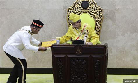 Suatu penerangan ringkas berkaitan perletakan jawatan yang dipertuan agong menurut perlembagaan persekutuan dan keunikan negeri kelantan darul naim. Sultan S'gor: Tidak bertepatan dakwa PN kerajaan pintu ...