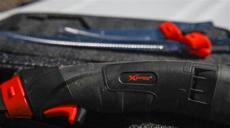 Gear Hunter Bass Pro Shops Xps Lithium Ion Battery Powered Fillet