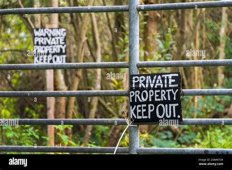 Planning Permission And Signage Hi Res Stock Photography And Images Alamy