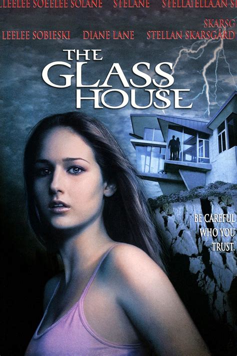 The Glass House Book Summary Infouruacth