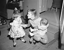 Debbie Reynolds and her children | News, Sports, Jobs - The Express