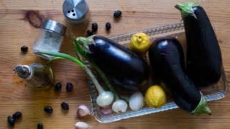 smoky roasted eggplant and black olive dip icookstuff