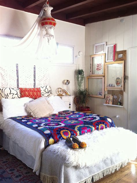 Get inspired with the stunning boho living rooms!. 65 Refined Boho Chic Bedroom Designs - DigsDigs