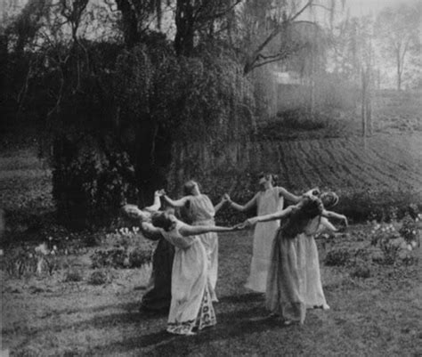 Old Mysterious Photos Of Witches The Ghost Diaries