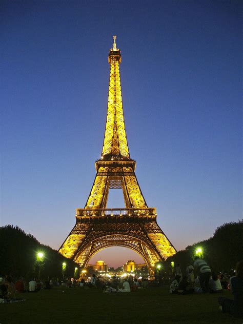 Eiffel Tower Paris France Europe Sunset At Sunset Eiffel Tower