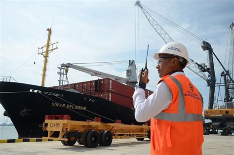 Menyimak Profil Pelabuhan Kuala Tanjung
