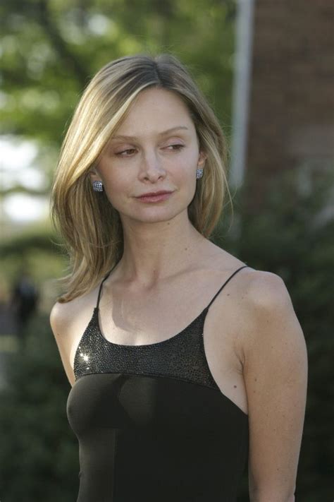This can occur in both men and women, but is significantly more common in women. calista flockhart | Calista Flockhart Pretty Pokies ...